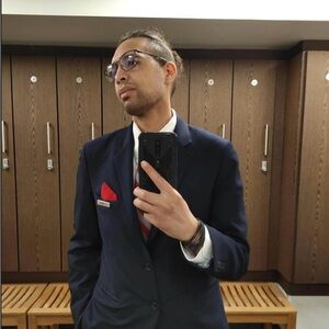 Meet your Posher, Elijah